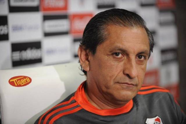 Ramon-Diaz-prensa-entrenamiento-Garello_CLAIMA20131126_0140_14