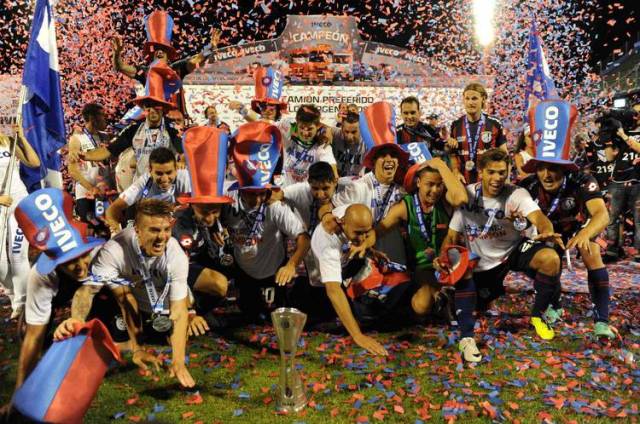 FESTEJOS-San-Lorenzo-Velez-Telam_CLAIMA20131215_0173_14