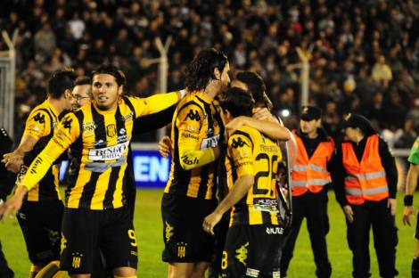 Despues-Olimpo-Primera-Fabian-Gastiarena_CLAIMA20140509_0320_14