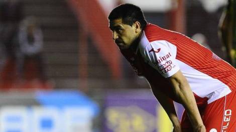 Juan-Roman-Riquelme-Marcelo-Genlote_CLAIMA20140923_0188_27