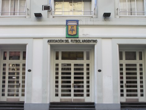 6177786871675112157489745215487