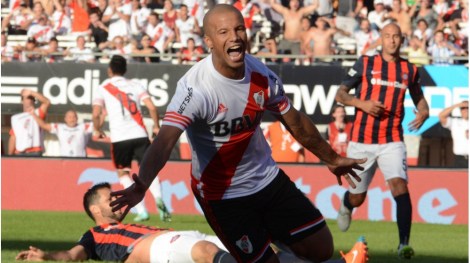 sanchez_festeja_river_san_lorenzo_crop1428265777880.jpg_951387835