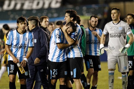 PARTIDO DE VUELTA POR LA COPA LIBERTADORES ENTRE RACING VS. GUARANI. JUGADO EN EL ESTADIO DE RACING . EL  28_05_2015 FOTO: FABIAN MARELLI