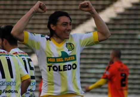 Festejo-Lugüercio-ante-Crucero-860x600