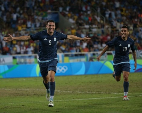 426D765175425A31334D644435556B6A534B426D57413D3D