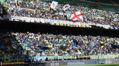 _91946376_inter_fans_afp