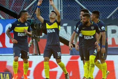 bou-festeja-tevez-afp_oleima20161127_0314_28