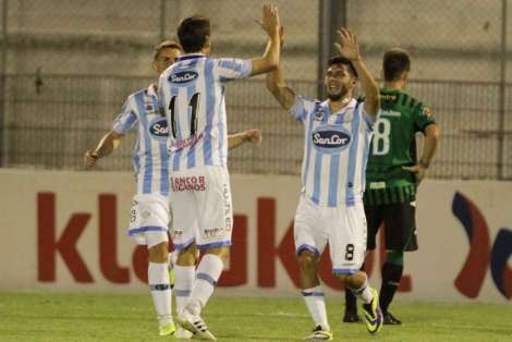 martin-atletico-rafaela-delfo-rodriguez_oleima20161128_0221_28