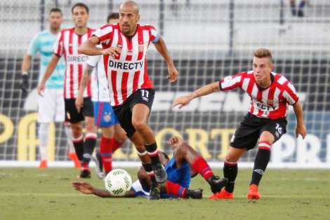 veron-pelota-pegadita-regreso-canchas_oleima20170115_0154_28