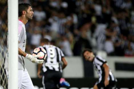 Pimpao-puso-Botafogo_OLEIMA20170314_0203_28