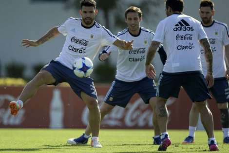 practica-Seleccion-martes_OLEIMA20170321_0185_28