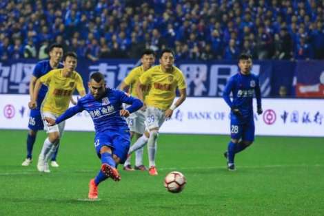 tevez-gran-carlitos-superliga-china_oleima20170305_0069_28