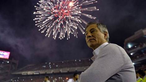 ariel-holan-2579574w948