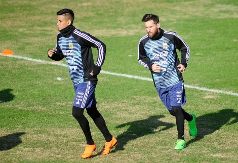 maximiliano-meza-leonel-messi