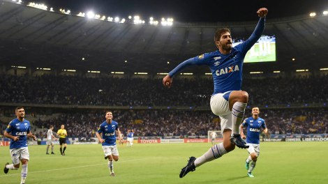 FBL-LIBERTADORES-CRUZEIRO-RACING